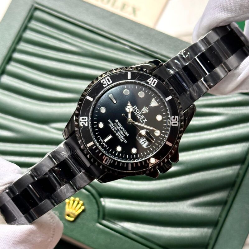 ROLEX Submariner Black Watch